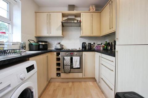 undefined, Champs Sur Marne, Bristol BS32