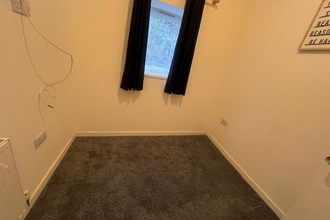 2 bedroom flat to rent, 158 High Street, Ventnor, Isle Of Wight, PO38