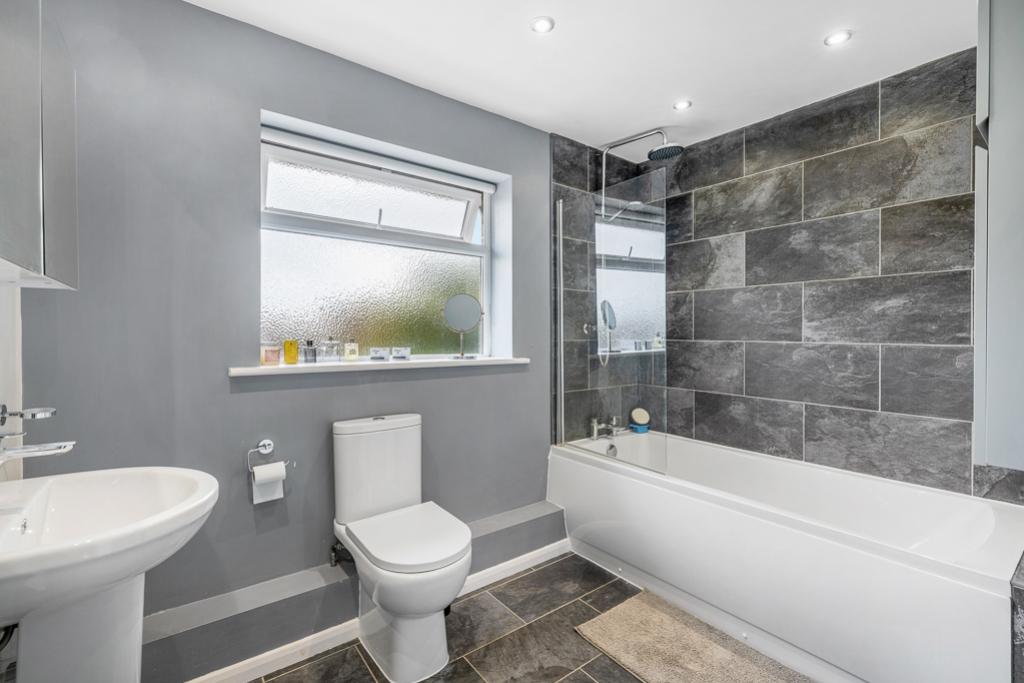 2 Rudgard Avenue (Cherry Willingham)-26