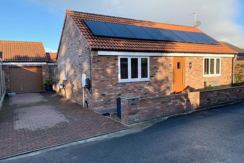 2 bedroom detached bungalow for sale, Outgang Road, Pickering