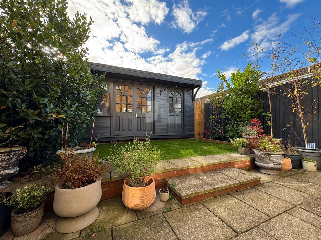 Outside &amp; Garage