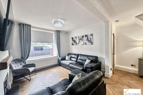 28 Brompton Place, Tredegar, NP22 4NF