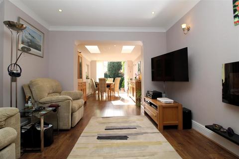 2 bedroom semi-detached bungalow for sale, Cliftonville Avenue, Ramsgate