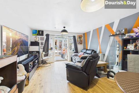 4 bedroom townhouse for sale, Dairy Close, Market Drayton TF9