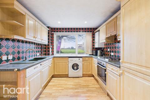 3 bedroom terraced house for sale, Ness Walk, Witham