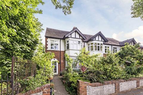 undefined, Park Road, Hampton TW12