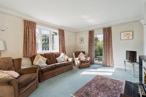 4 bedroom detached house for sale, Pinner Hill, Pinner HA5