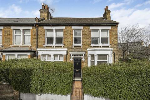3 bedroom house to rent, Victoria Way, London SE7