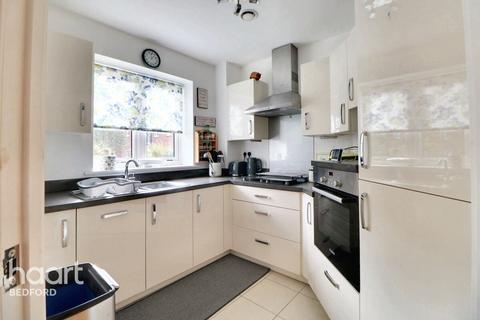 undefined, High View, Bedford
