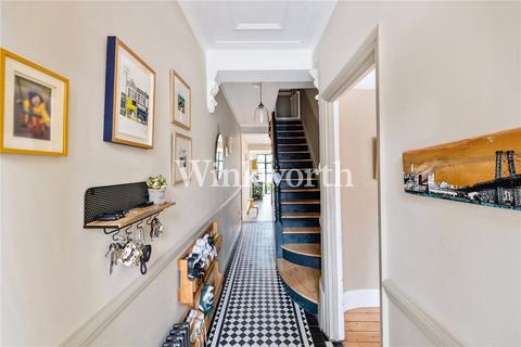 14 Radley Road, London, N17 6RL