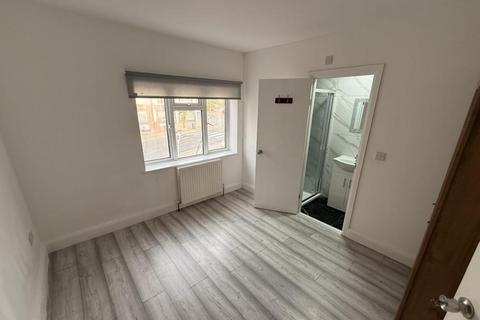 undefined, Whitley Wood Lane,  Reading,  RG2
