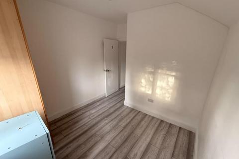undefined, Whitley Wood Lane,  Reading,  RG2