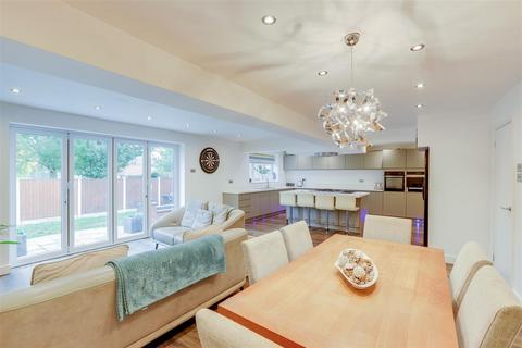 4 bedroom detached house for sale, Brownhill Close, Cropwell Bishop NG12