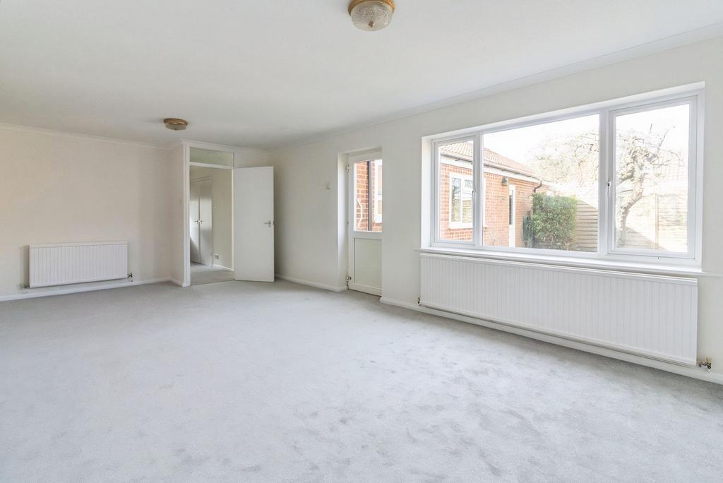 Living Room L
