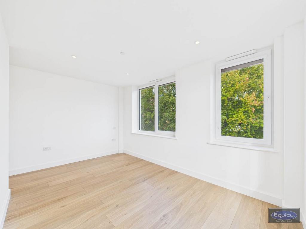 Bedroom Two (3)