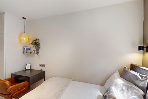 10 bedroom house share to rent, 23, London Road, Strood, Kent, ME2