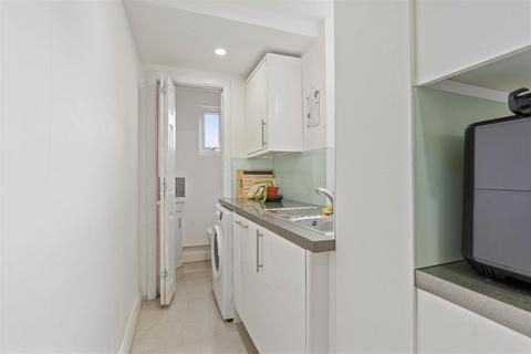 3 bedroom end of terrace house for sale, Lichfield Road, Coventry