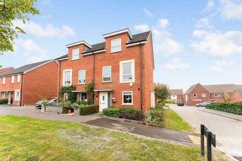 22 Gray Street, Longhedge, Salisbury, SP4 6SX