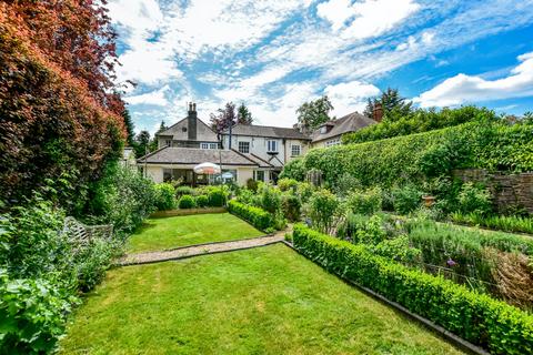 4 bedroom semi-detached house for sale, Langley Hill, Kings Langley, WD4