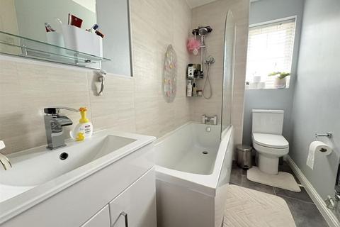 2 bedroom house for sale, Edgehill Drive, Daventry