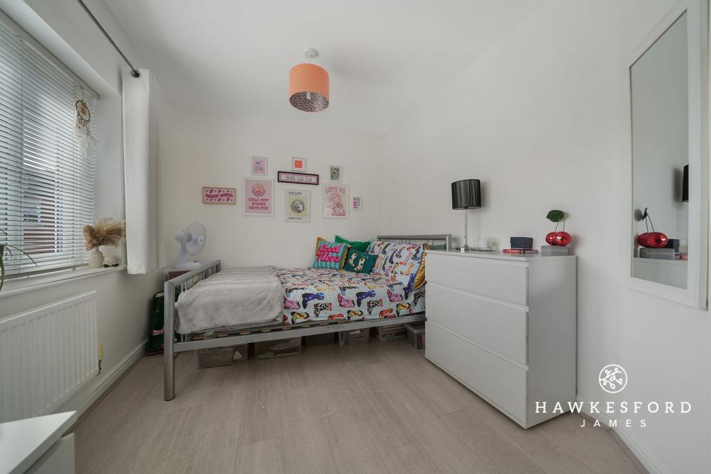 Edward Drive, Sittingbourne - Bedroom 2