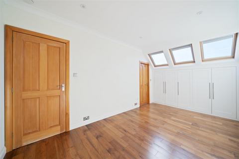 3 bedroom maisonette for sale, Kingston Road, Wimbledon Chase SW20