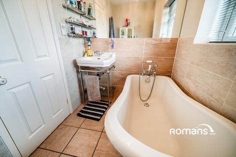 4 bedroom house to rent, The Lea, Wokingham, RG40