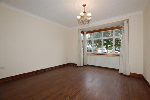 4 bedroom semi-detached house to rent, Court Farm Road, LONDON, SE9