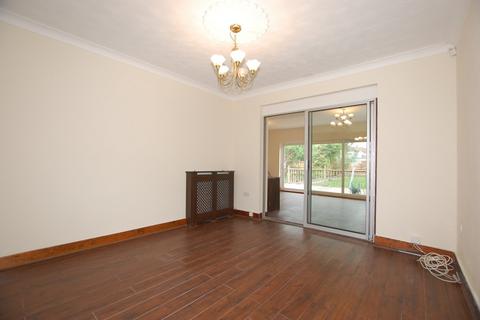 4 bedroom semi-detached house to rent, Court Farm Road, LONDON, SE9