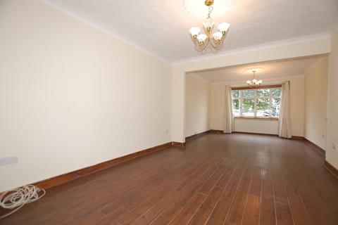 4 bedroom semi-detached house to rent, Court Farm Road, LONDON, SE9