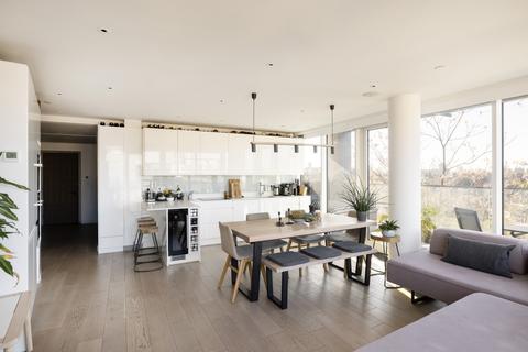 3 bedroom apartment for sale, Taper Building, Long Lane, London SE1