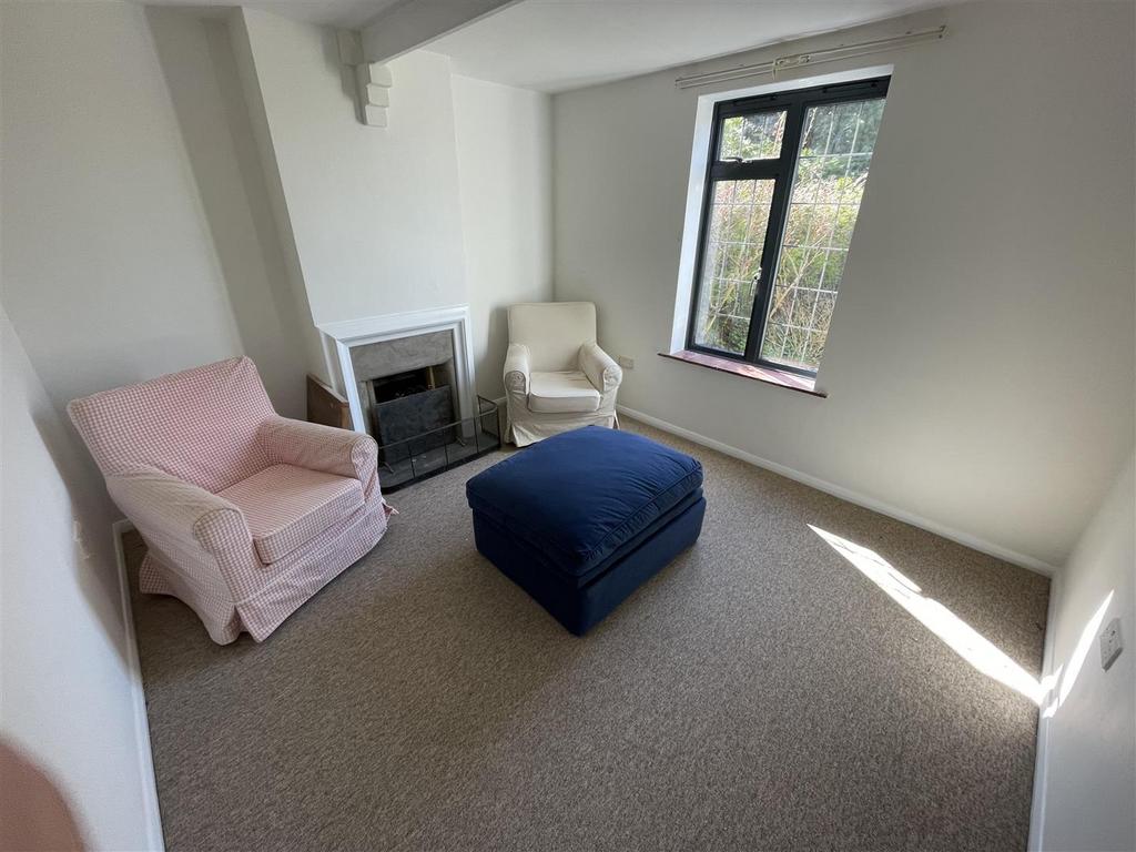 Second Sitting Room or Bedroom 4.JPG