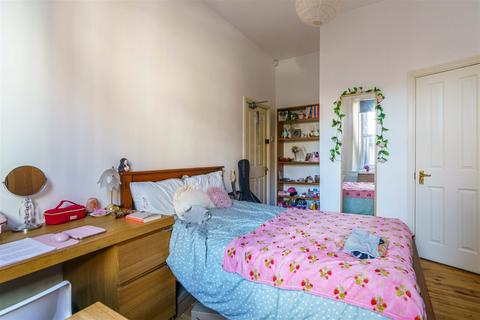 6 bedroom terraced house to rent, £159pppw - Claremont St - Spital Tongues