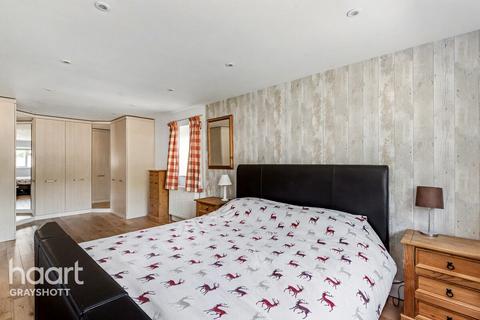 undefined, Clovelly Drive, Hindhead