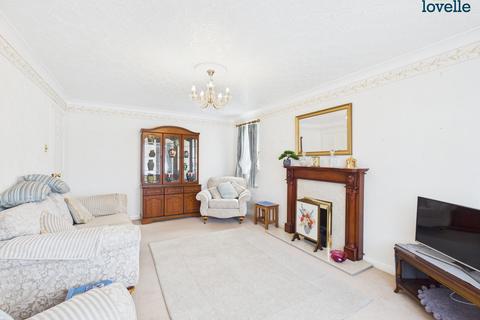 undefined, Tennyson Close, Caistor, LN7