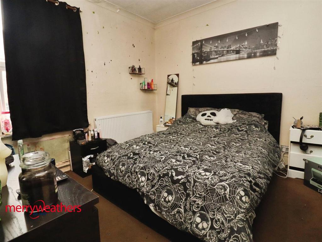 Front bedroom