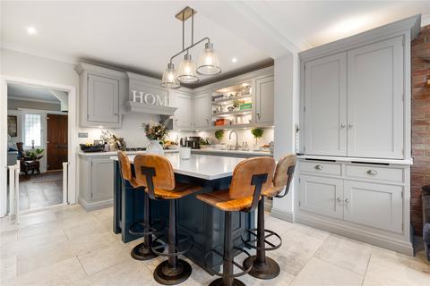 5 bedroom detached house for sale, Hillcrest Gardens, Esher, KT10