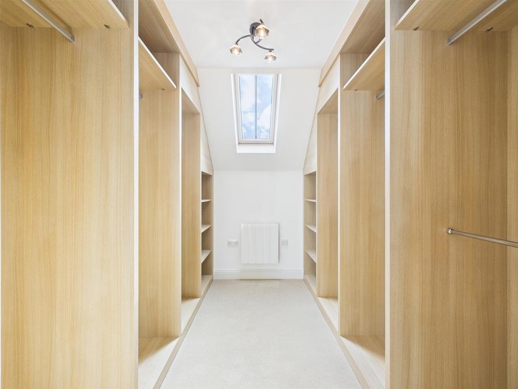 CAM05469 G0-PR0012-STILL030.jpg