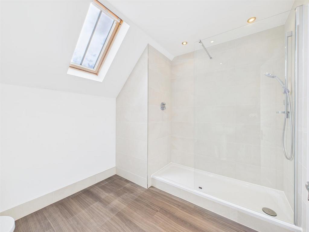 CAM05469 G0-PR0012-STILL032.jpg