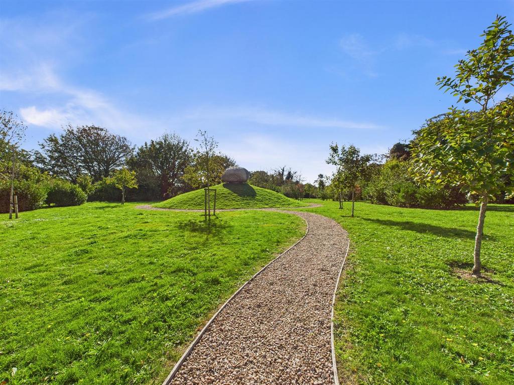 CAM05469 G0-PR0012-STILL014.jpg