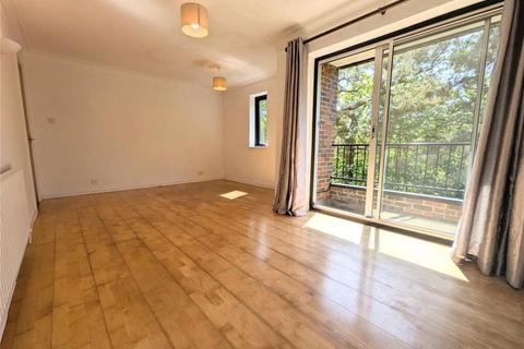 2 bedroom apartment for sale, Twycross Road, Godalming, Surrey, GU7 2QT