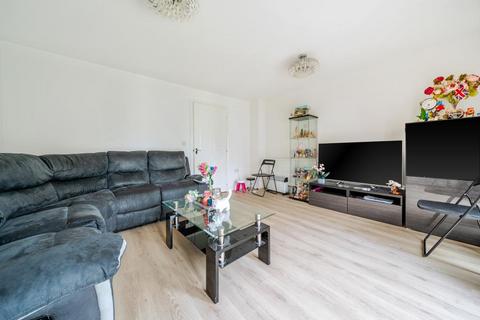 undefined, Comet Way,  Aylesbury,  HP18