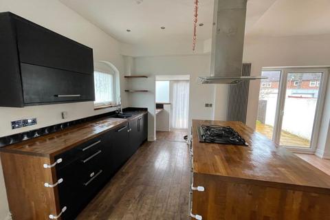 4 bedroom house to rent, Locking Road, Weston-super-Mare, North Somerset