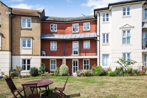 1 bedroom apartment for sale, Anchorage Way, Lymington, Hampshire, SO41