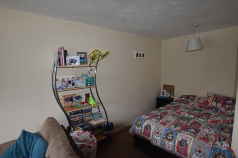 undefined, Simmonds Close, Bracknell RG42