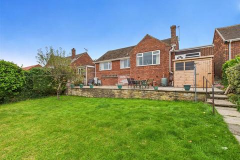 3 bedroom detached bungalow for sale, Hollins Spring Avenue, Dronfield