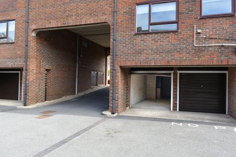 undefined, St Thomas Park, Lymington, SO41