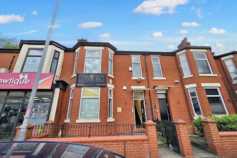 undefined, Salford M7