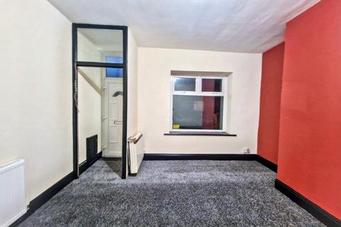 2 bedroom terraced house to rent, Farnworth, Bolton BL2