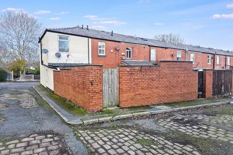 undefined, Farnworth, Bolton BL4